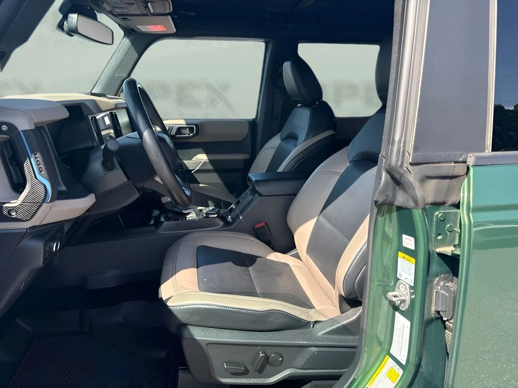 Used 2022 Green Ford Wildtrak image 5