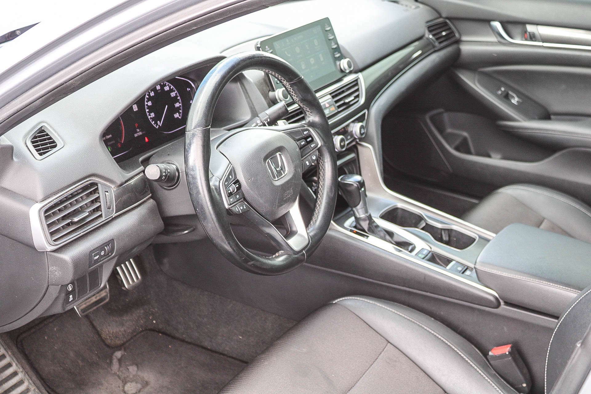Used 2019 Lunar Silver Metallic Honda Sport 1.5T image 18
