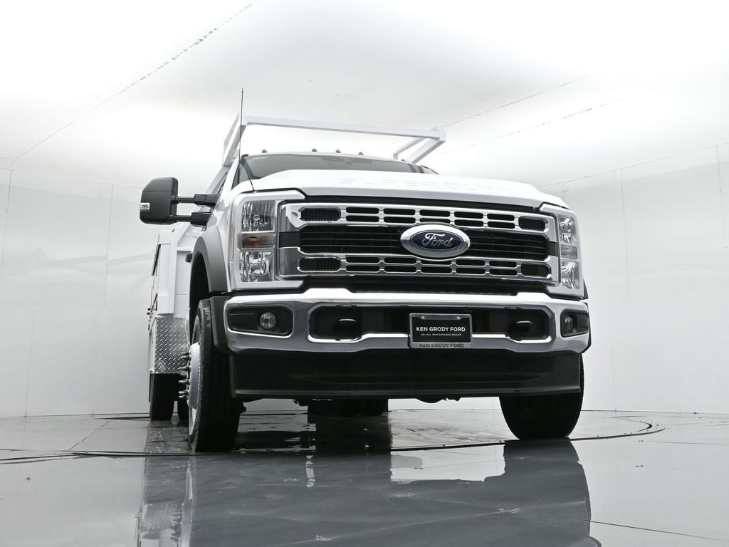 New 2025 Oxford White Ford XL image 50