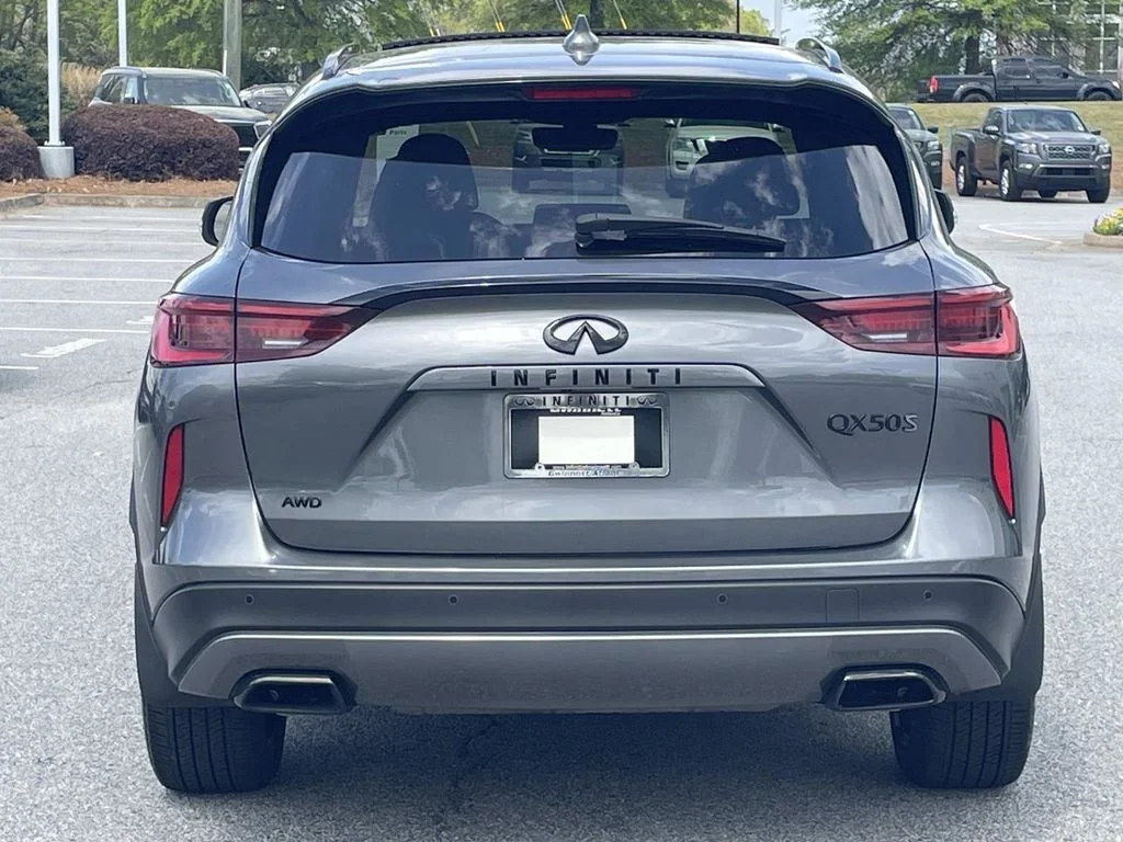 Used 2025 Gray INFINITI SPORT image 3