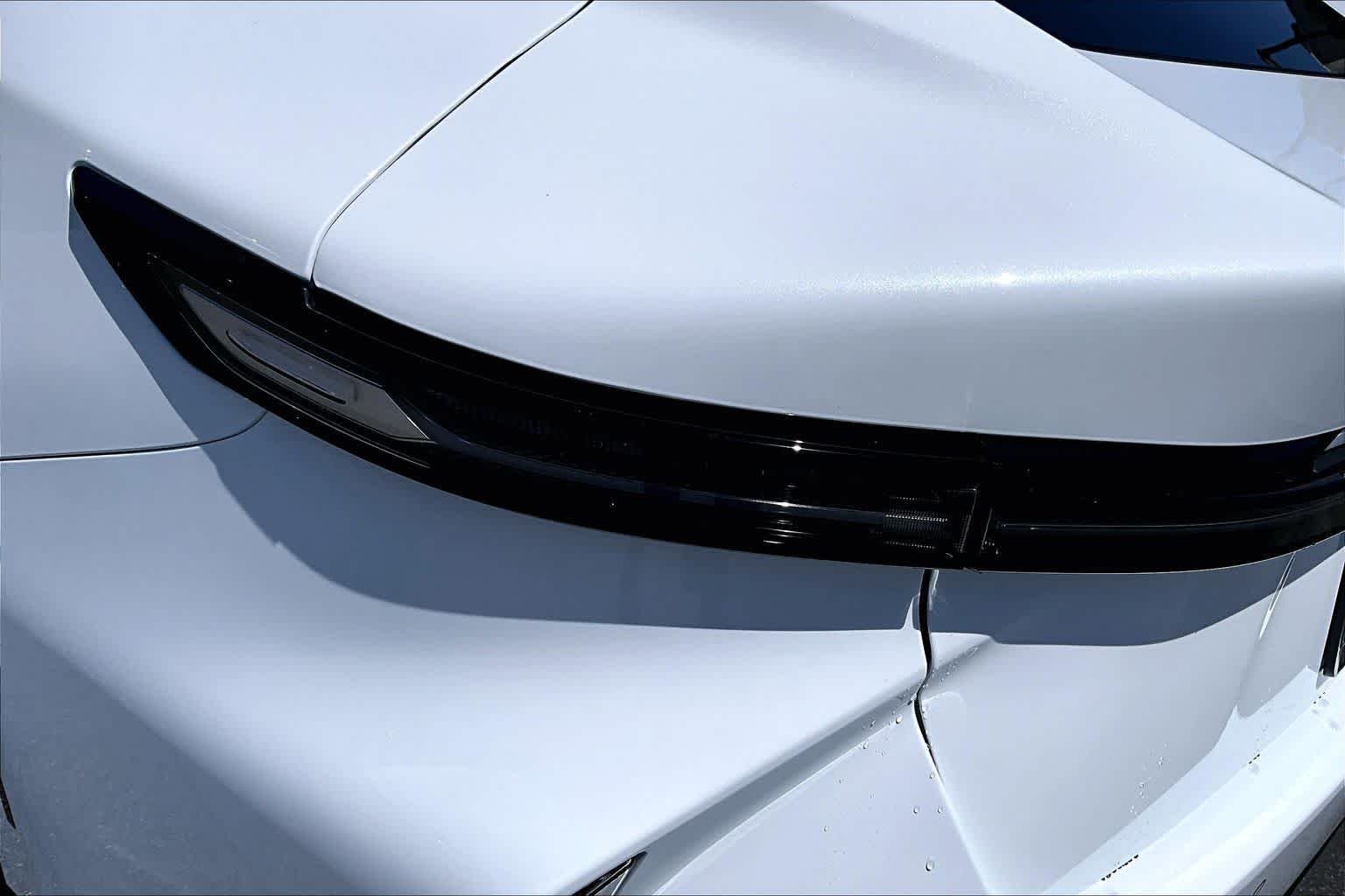 New 2026 Ultra White Lexus PREMIUM image 12