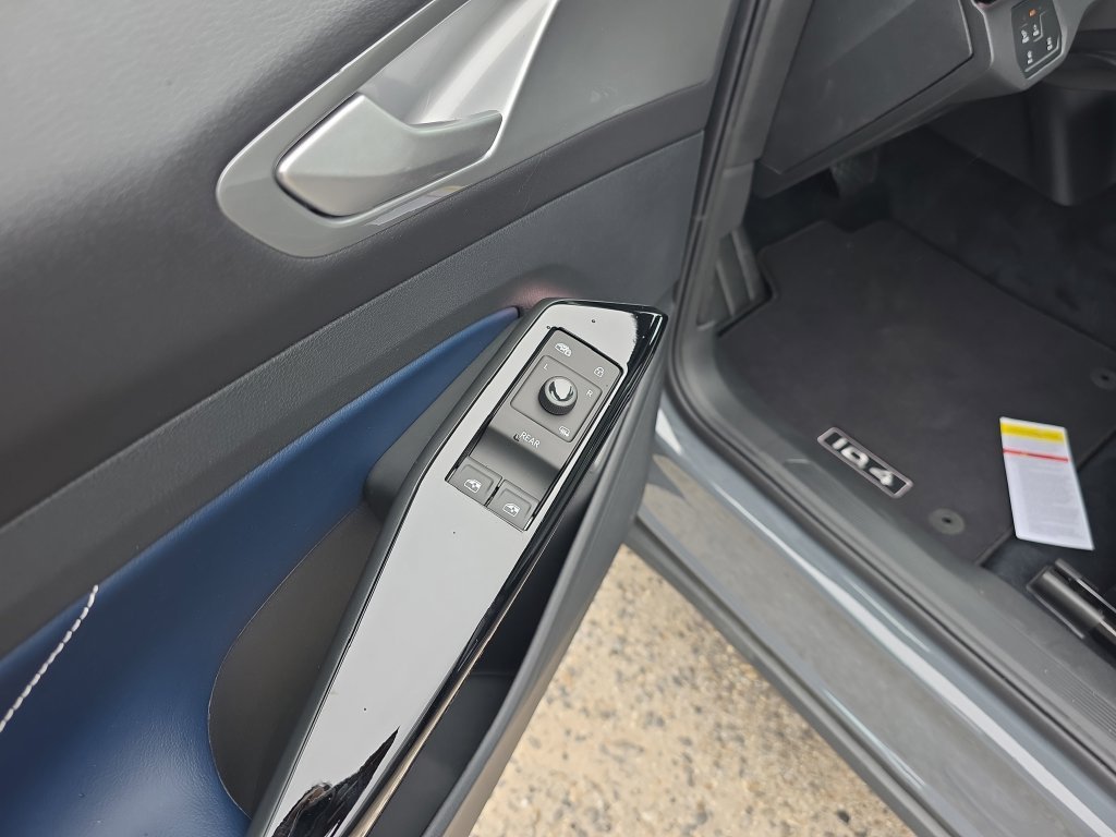 New 2026 Gray Volkswagen Pro S image 18