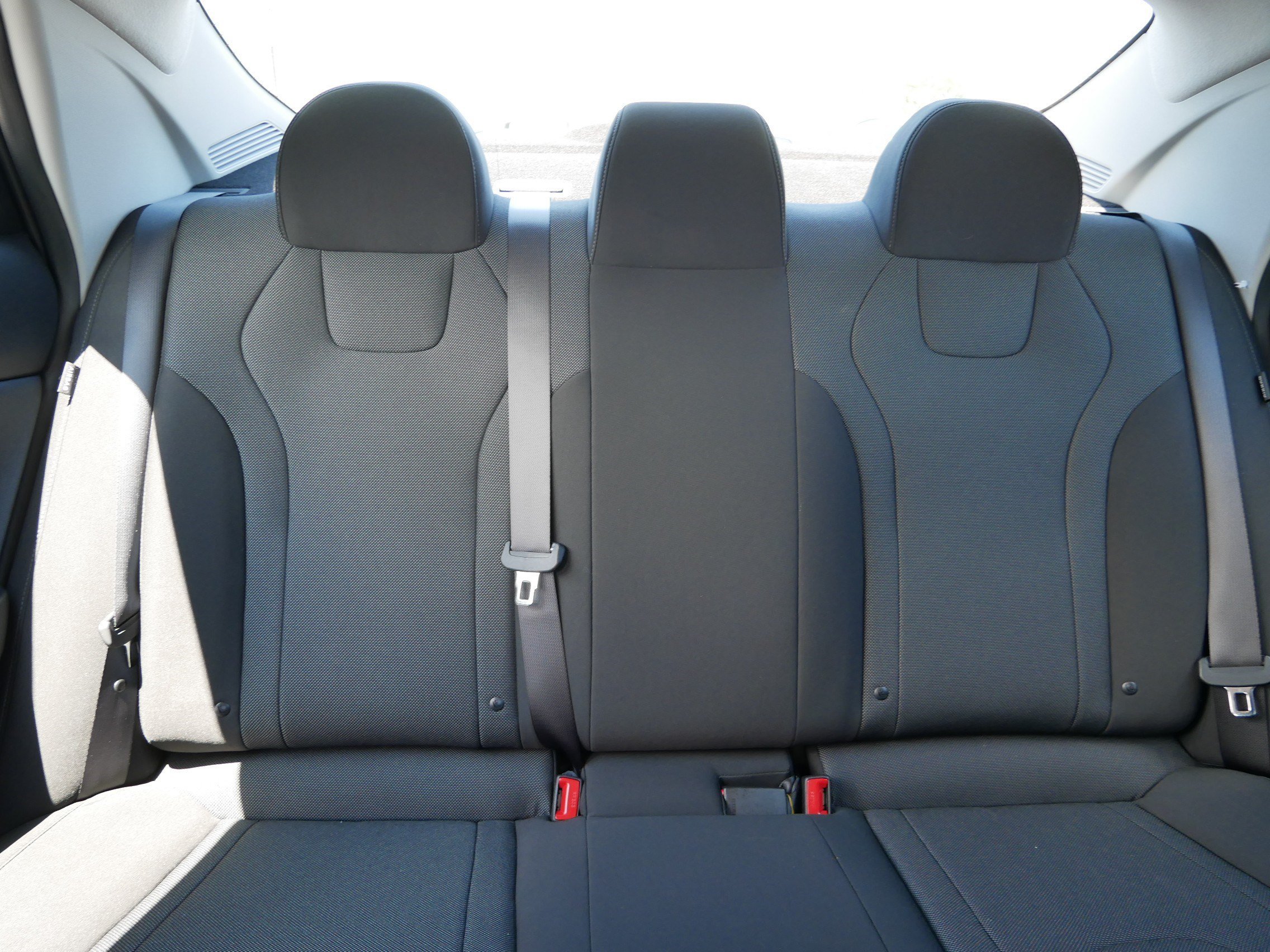 Certified Used 2026 Fluid Metal Hyundai SE image 13