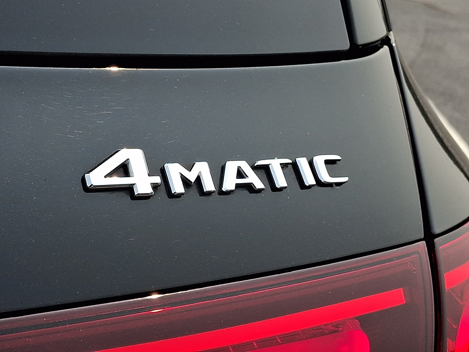 Used 2021 Black - 040 Mercedes-Benz 4MATIC® image 31