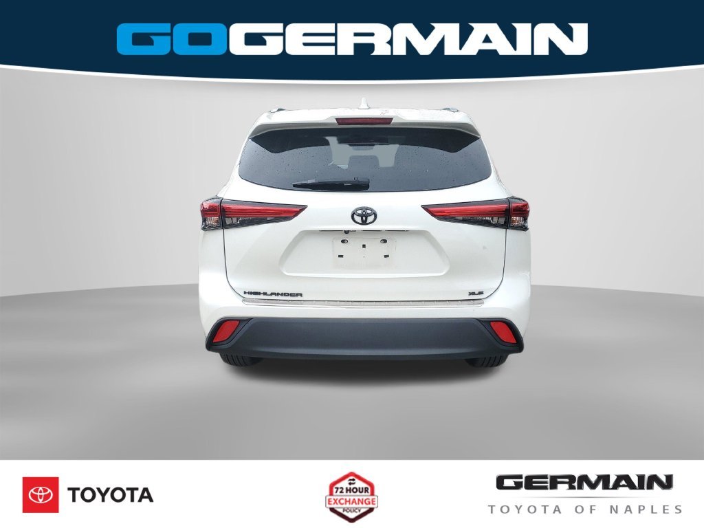 Used 2021 White Toyota XLE image 10