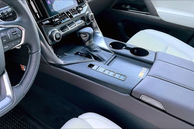 Certified Used 2025 EMINENT WHITE PEARL Lexus Luxury image 18