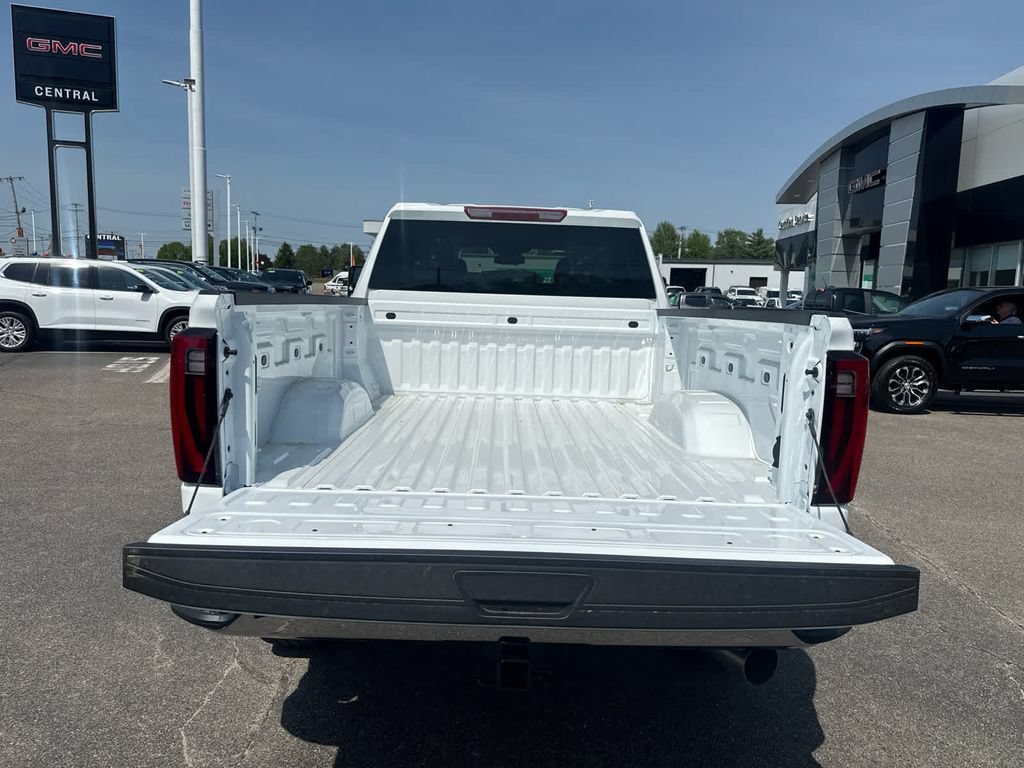 New 2026 Summit White GMC SLT image 12
