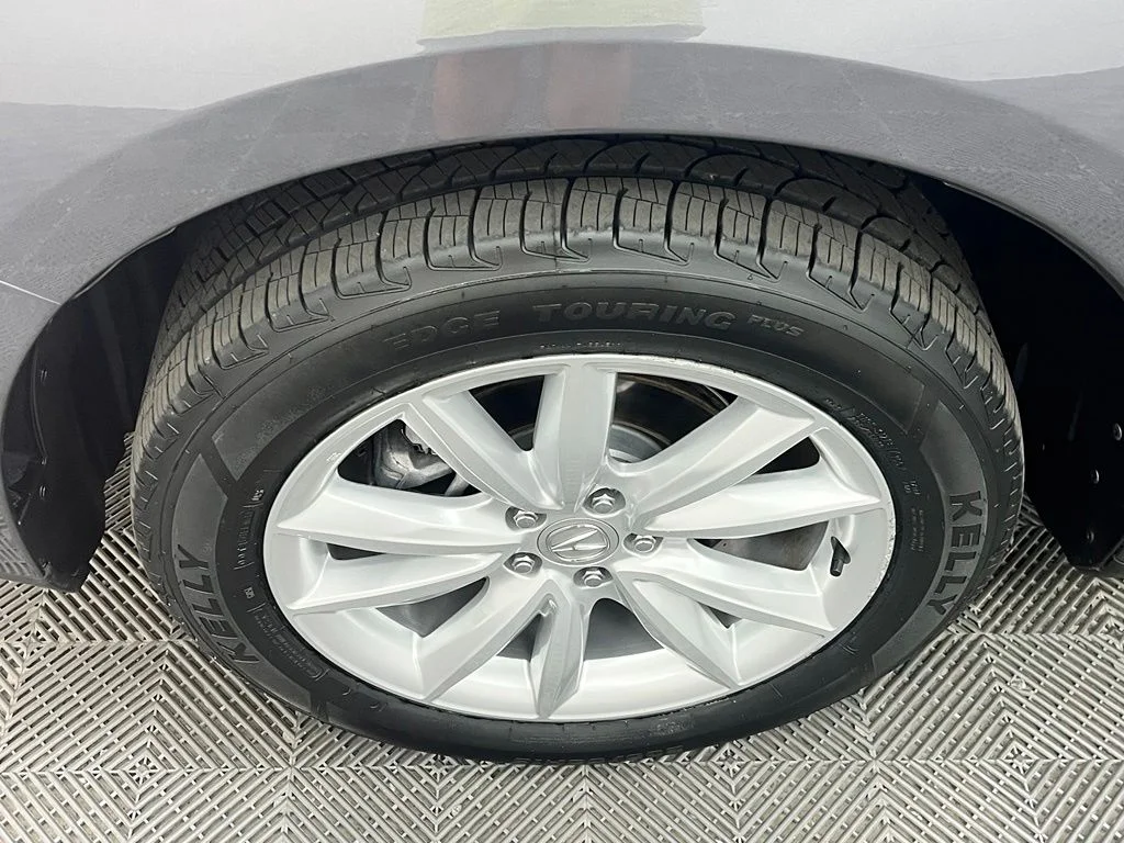 Used 2021 Gray Acura Base image 17
