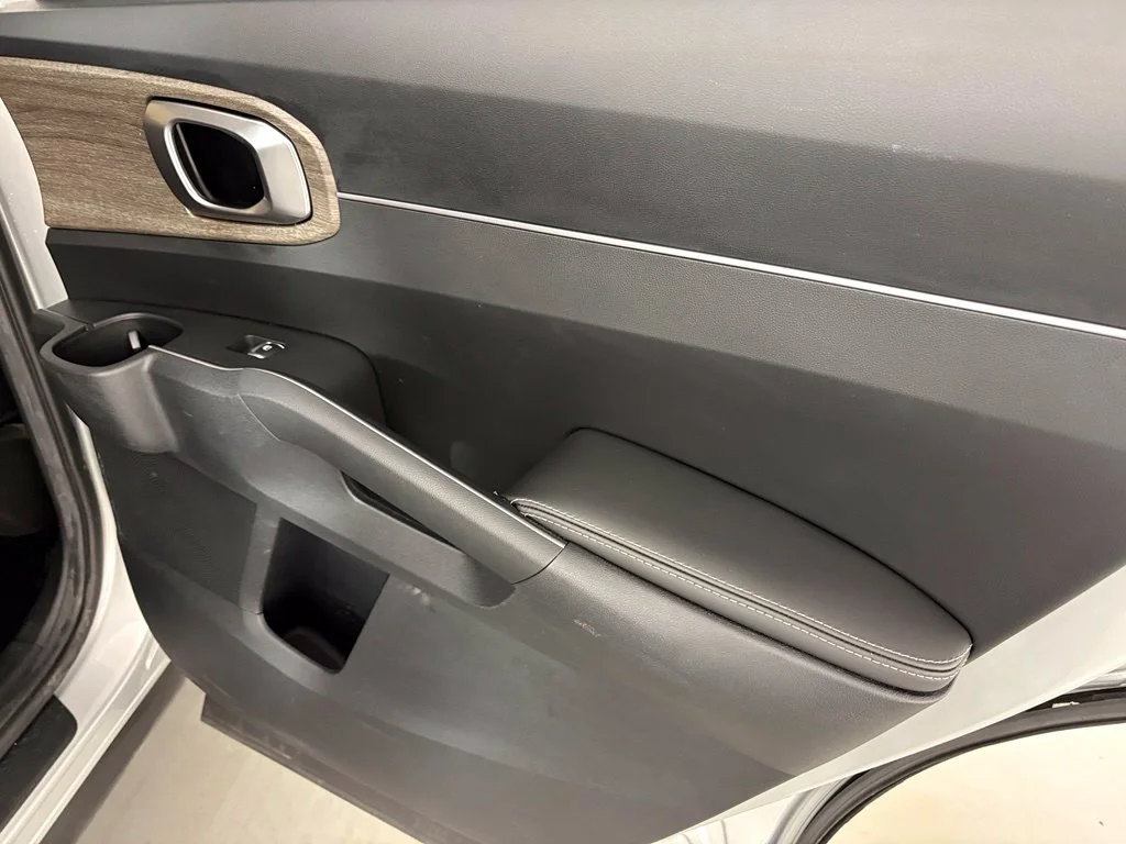Used 2021 Silver Kia EX image 38
