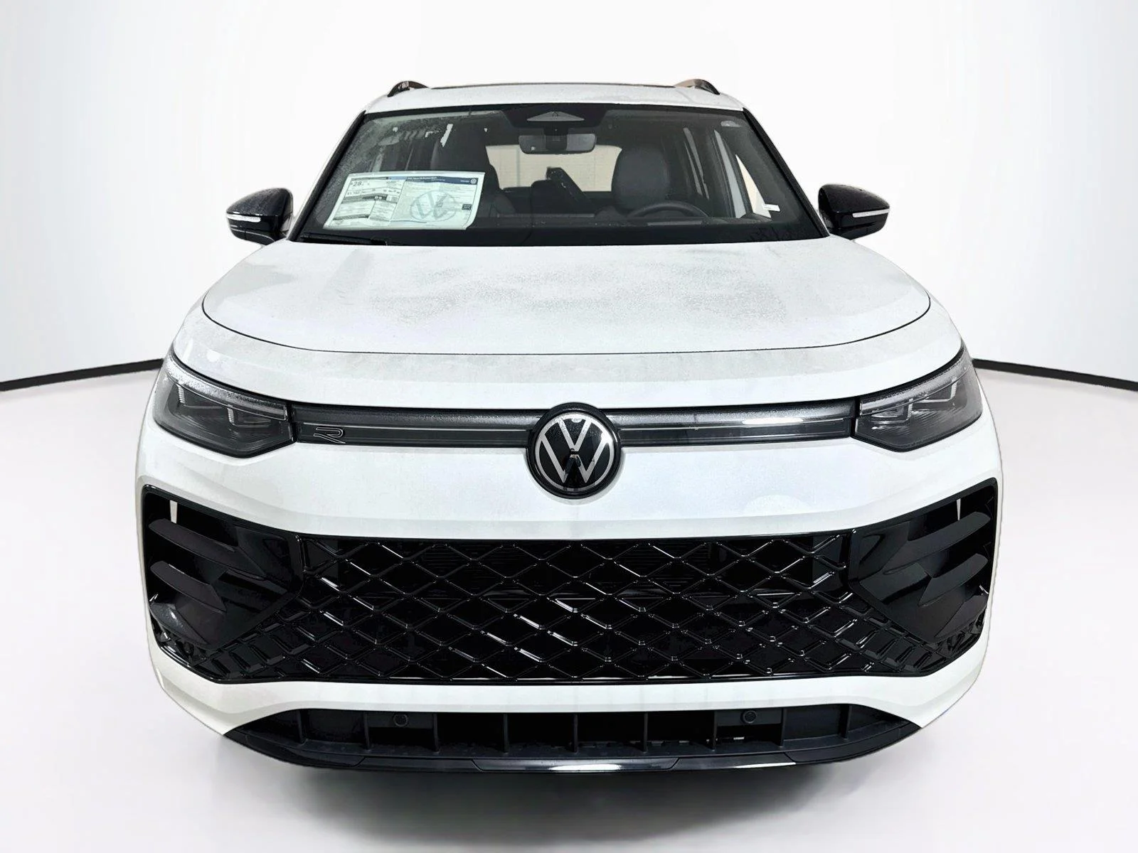New 2026 WHITE Volkswagen SE R-Line Black image 4