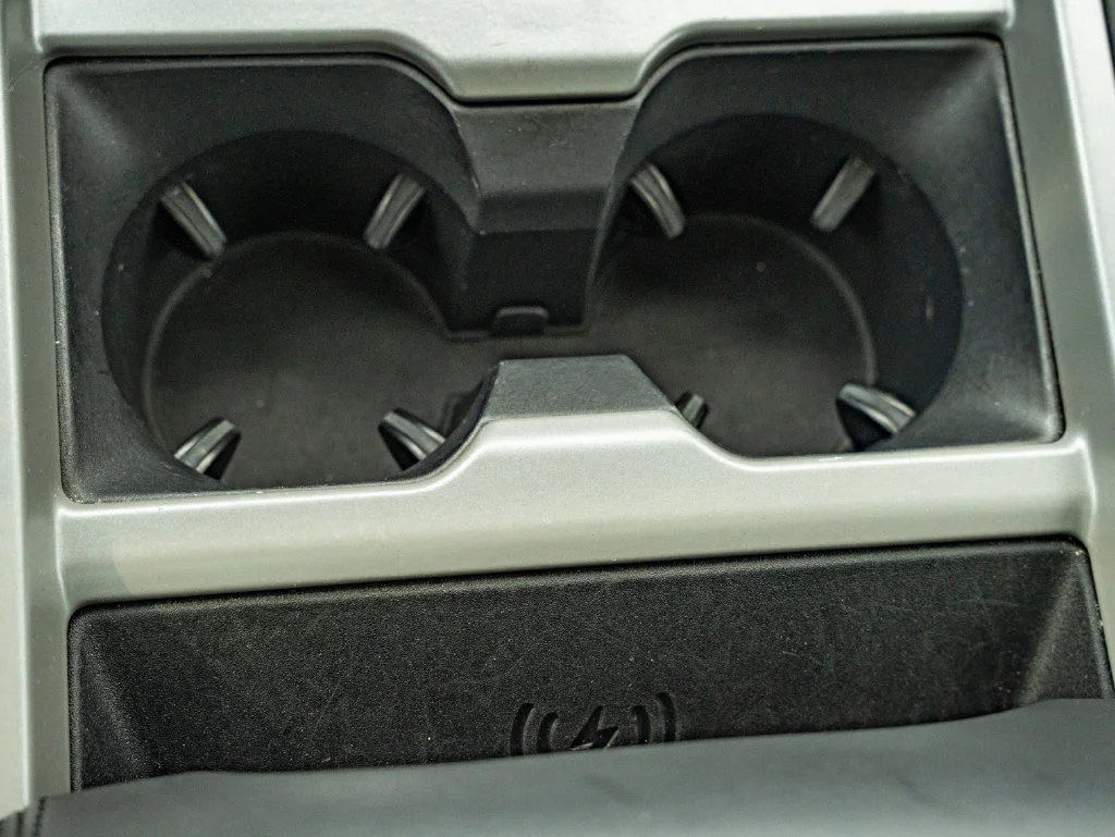 Used 2025 Black Land Rover V8 image 38