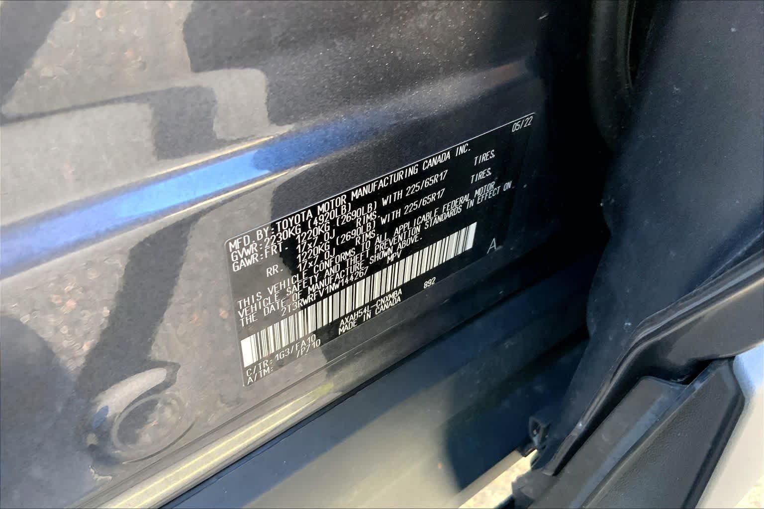 Used 2022 Magnetic Gray Metallic Toyota Hybrid XLE image 73