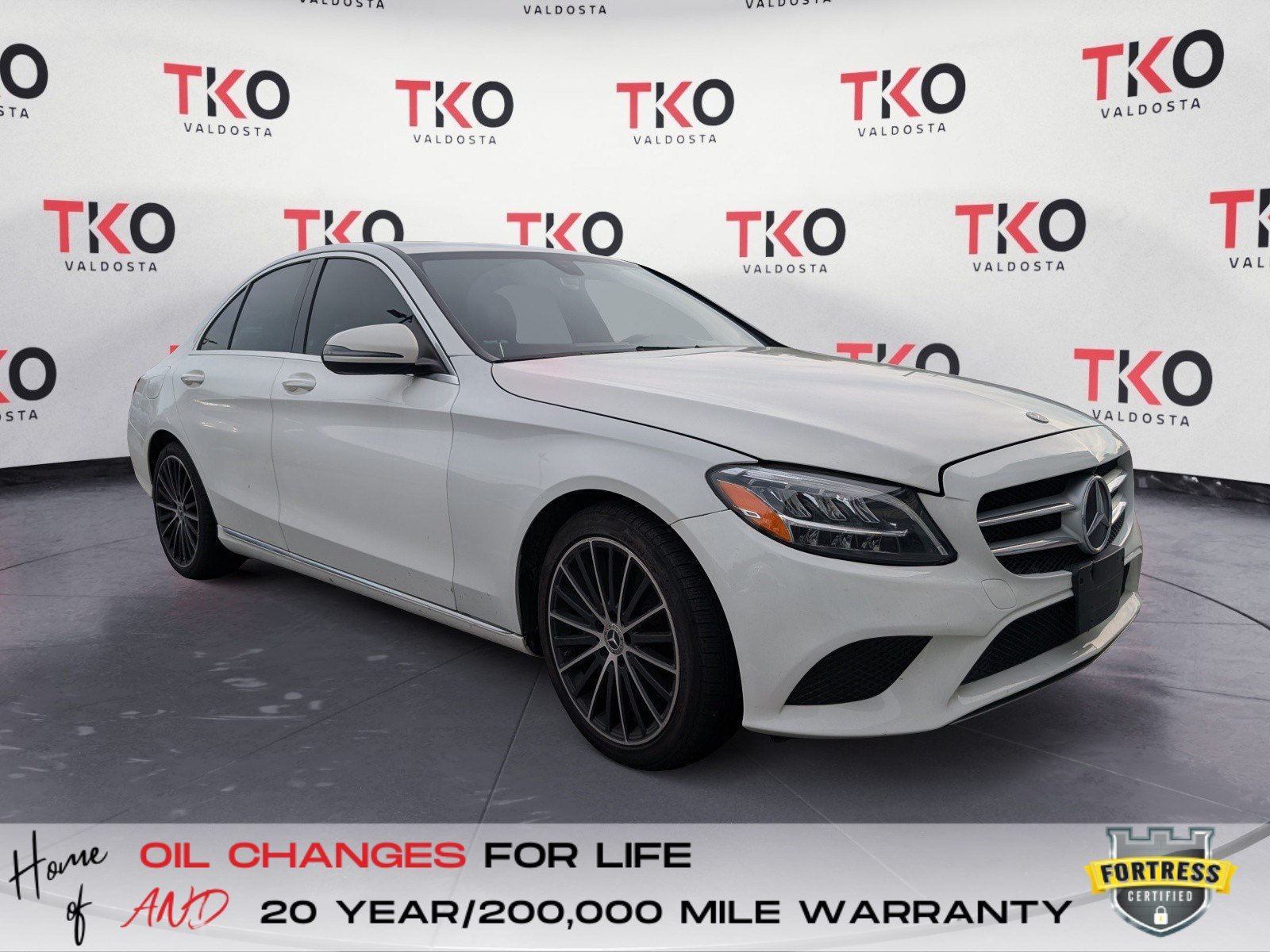 Used 2019 OFF WHITE Mercedes-Benz C 300 image 1