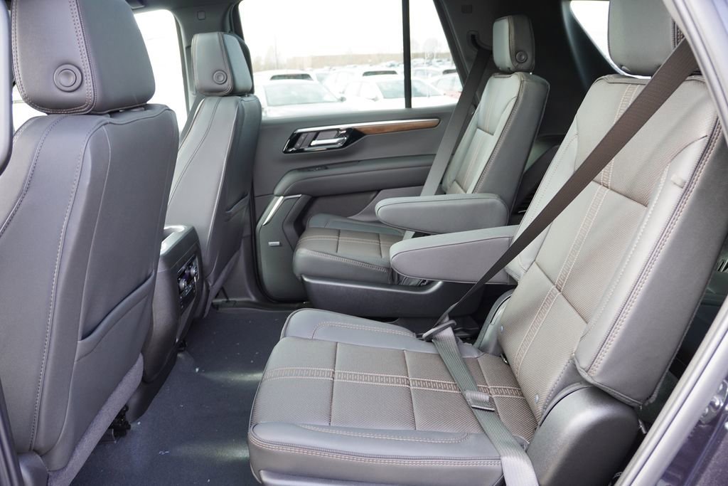 2026 Chevrolet Tahoe High Country - Photo 12