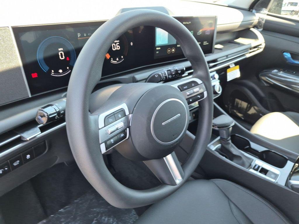 New 2026 Black Hyundai SEL Plus FWD image 17