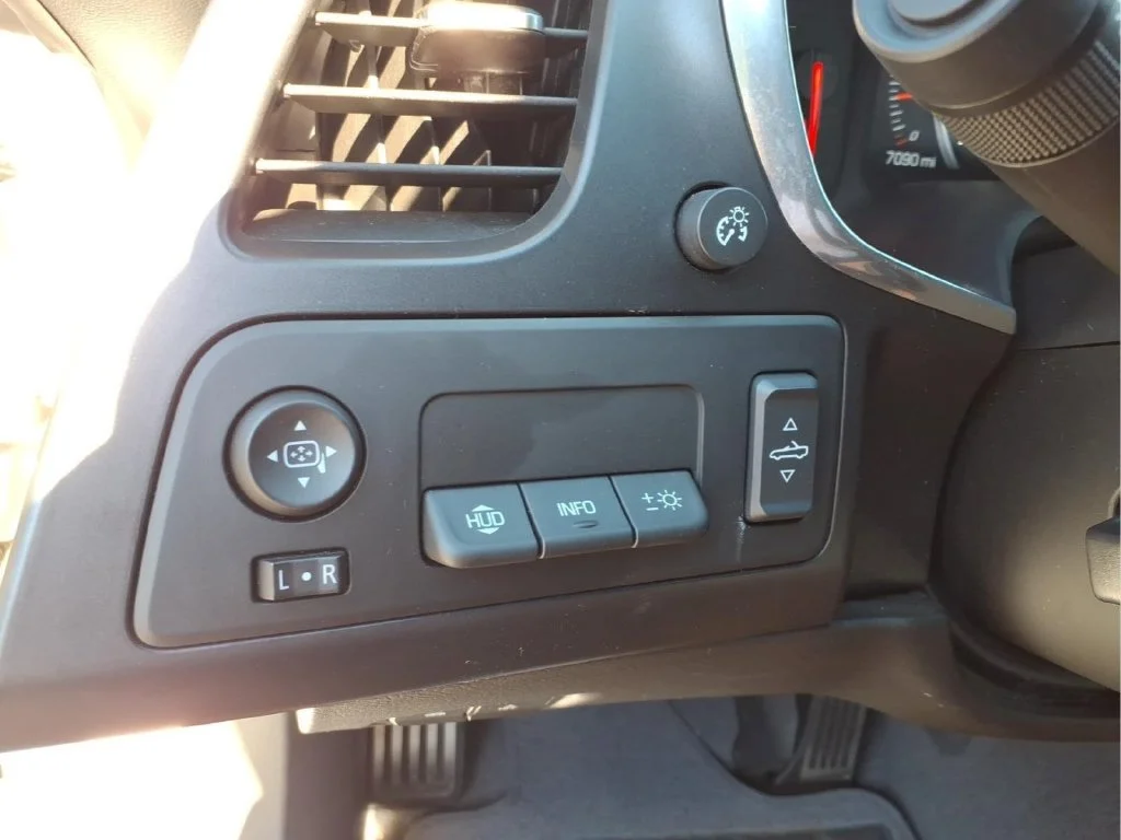 Used 2015 ARCTIC WHITE Chevrolet Z06 3LZ image 16