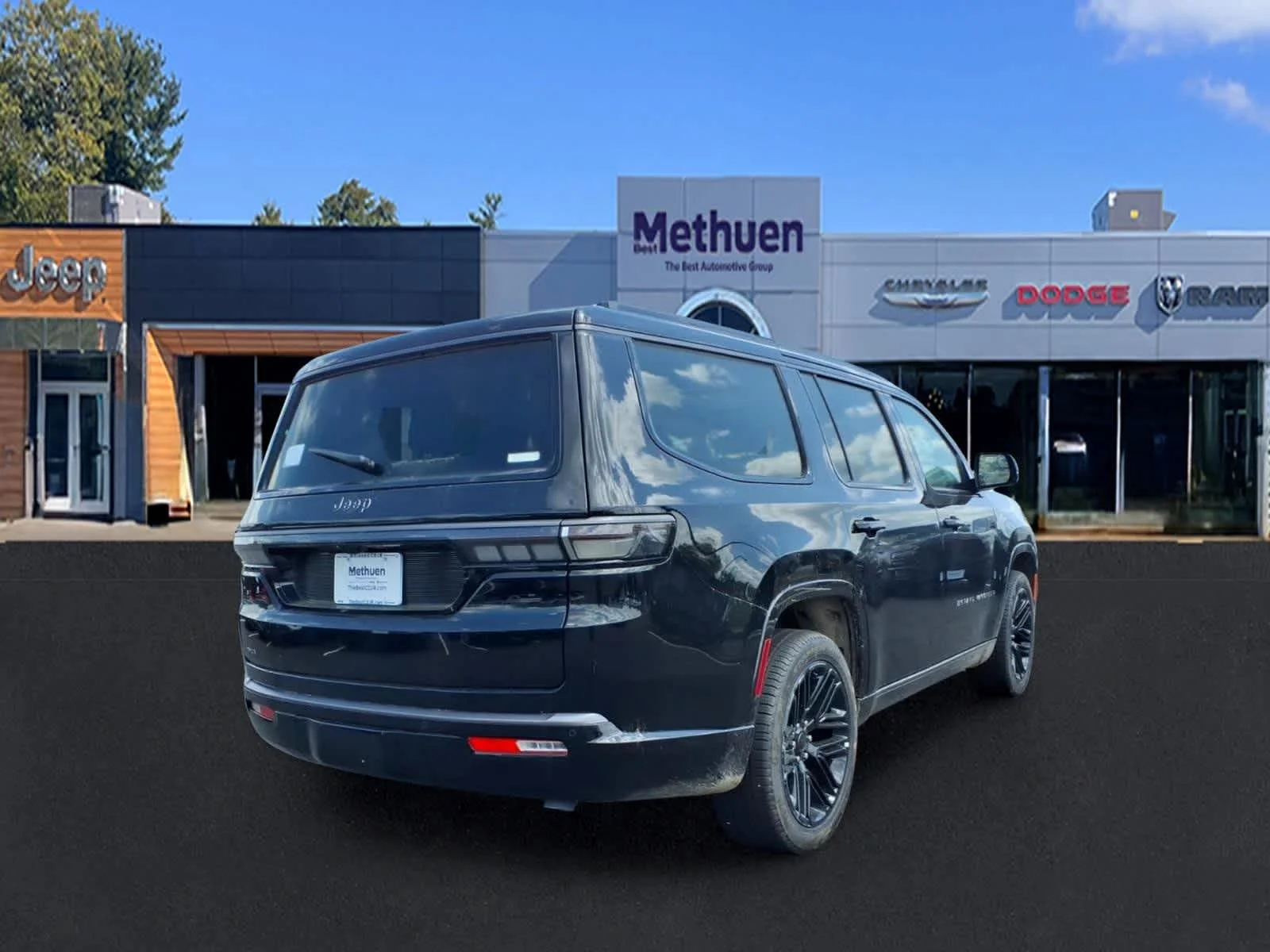 New 2026 High Gloss Black Jeep Limited Reserve image 6