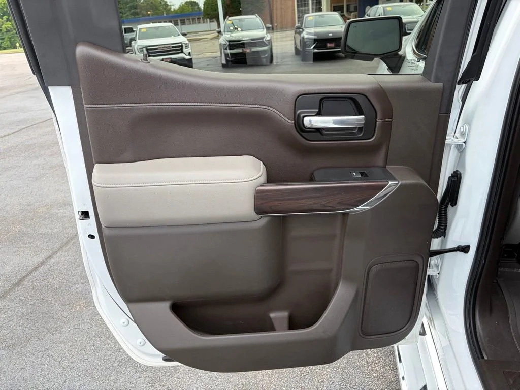 Used 2021 SUMMIT WHITE GMC SLT image 15