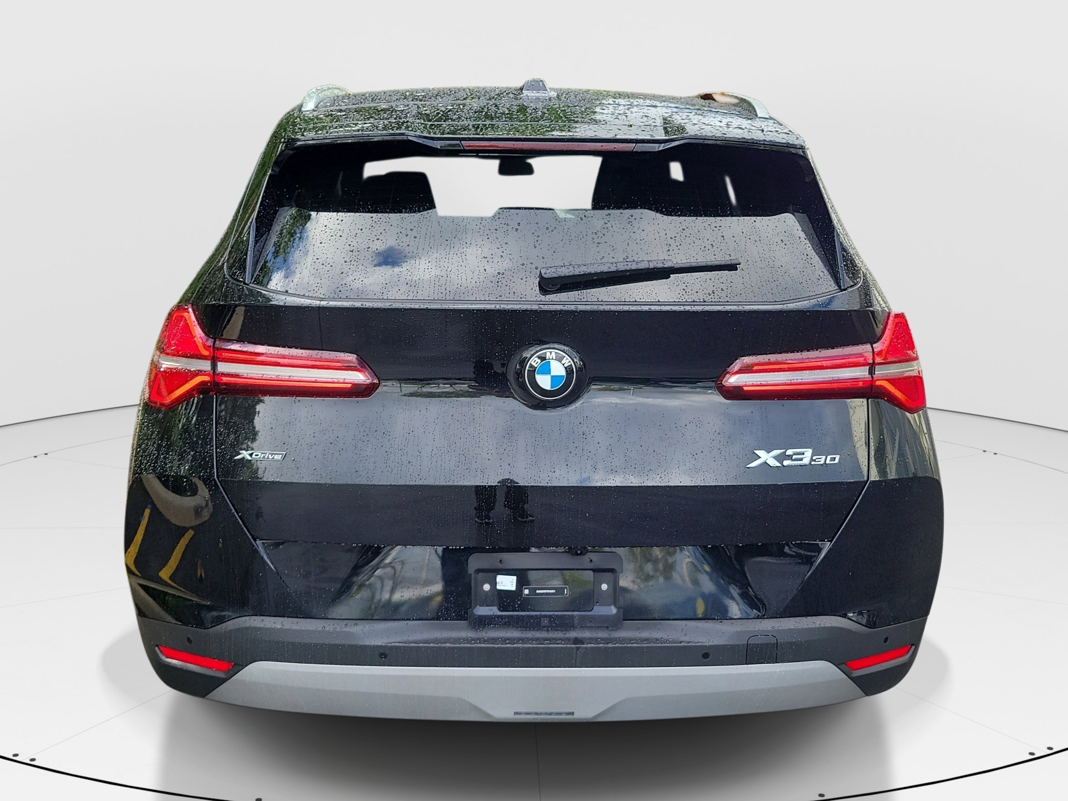 Used 2026 Black Sapphire Metallic BMW 30 xDrive image 5
