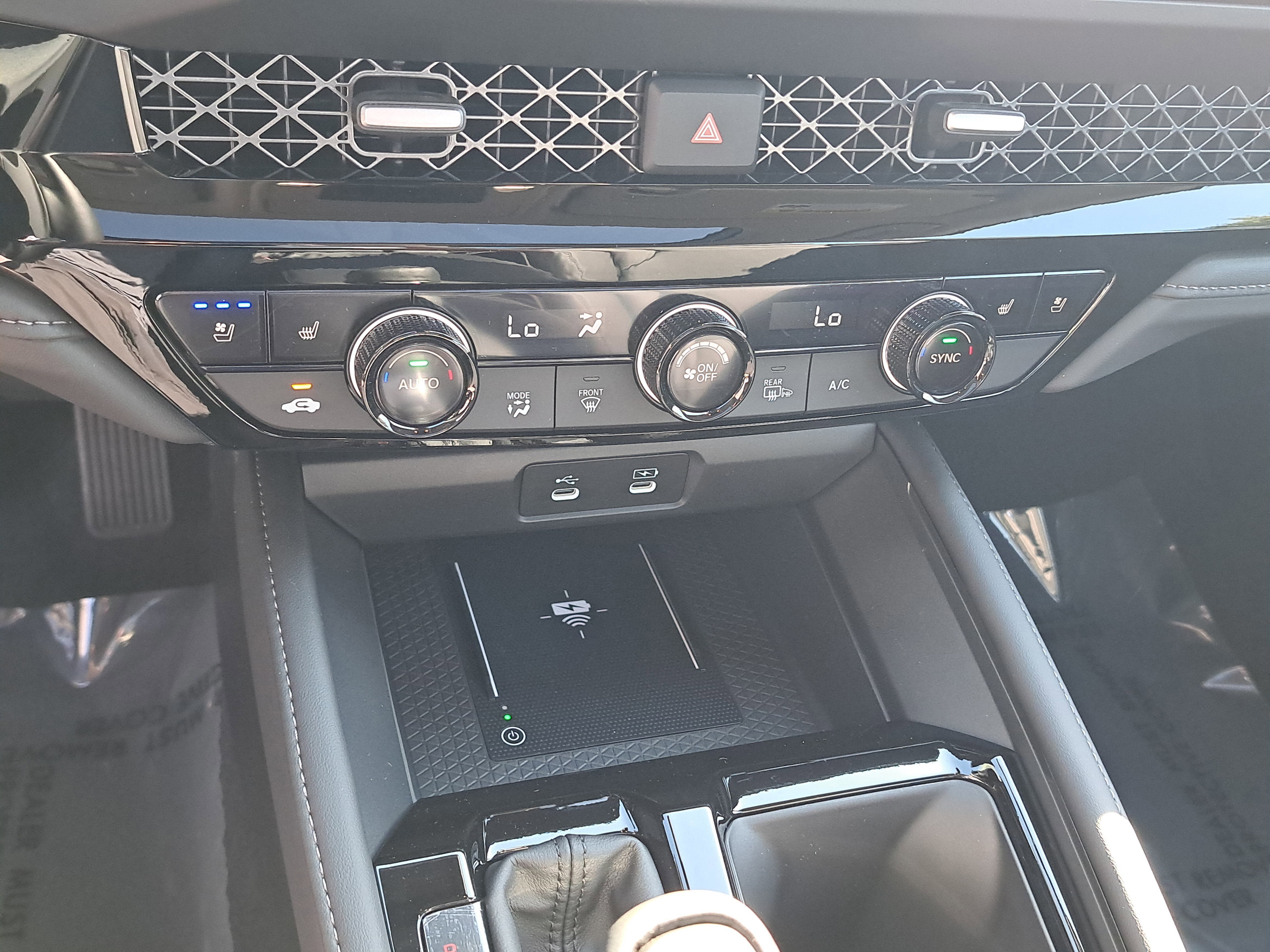 New 2026 Urban Gray Pearl Honda Touring image 29