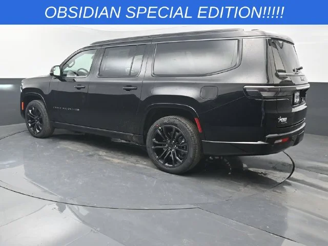 New 2026 High Gloss Black Jeep Summit Obsidian image 3