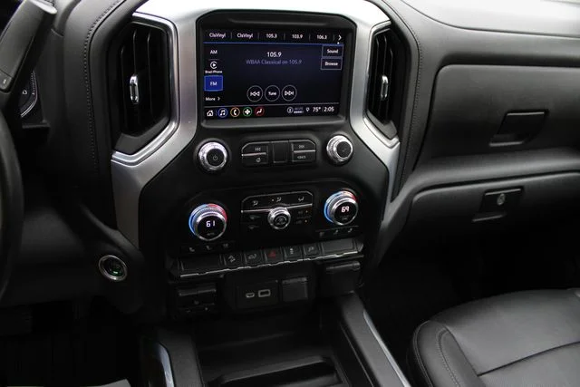 Used 2022 Gray GMC SLT image 15