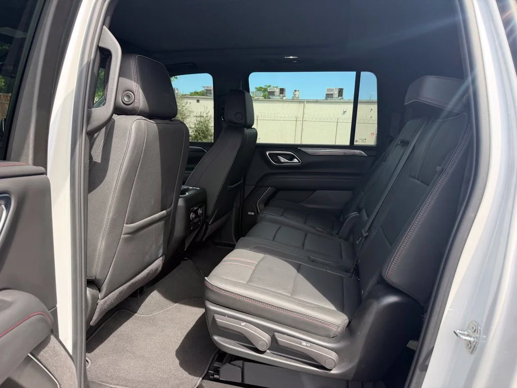 Used 2024 Iridescent Pearl Tricoat Chevrolet RST image 9