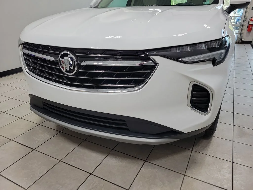 Used 2022 White Buick Essence image 27