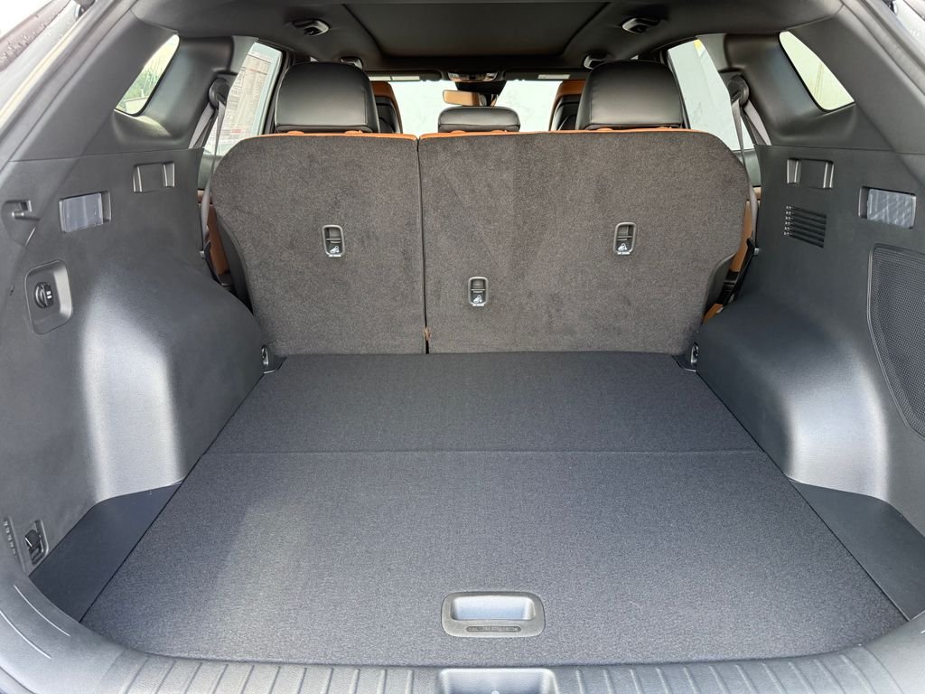 New 2027 Gray Kia X-Line image 11