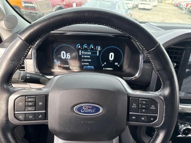 Used 2023 Oxford White Ford Lariat image 33