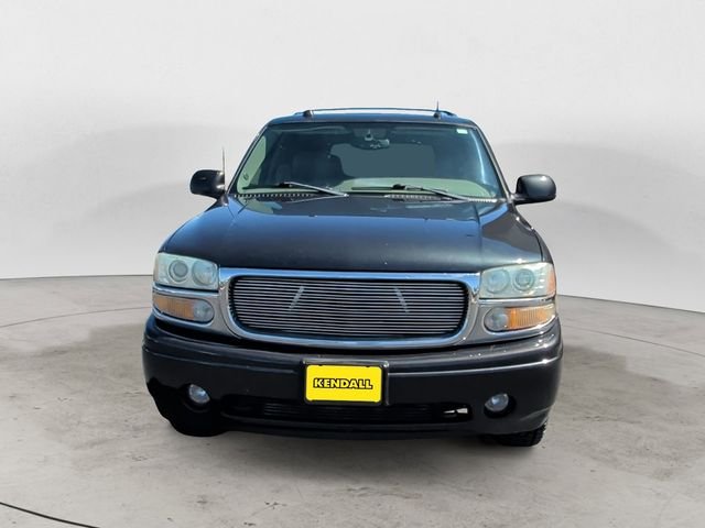 Used 2004 Black GMC Denali image 8