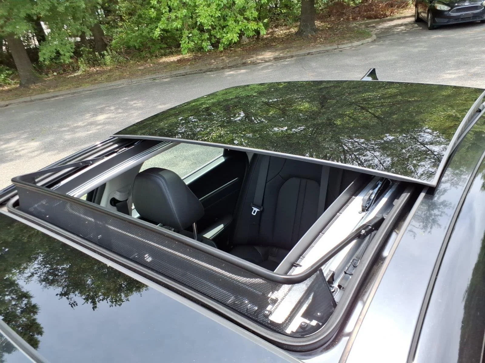Used 2023 Onyx Black Hyundai Limited image 15