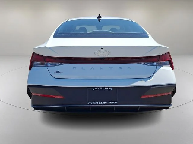 New 2026 White Hyundai SE image 6