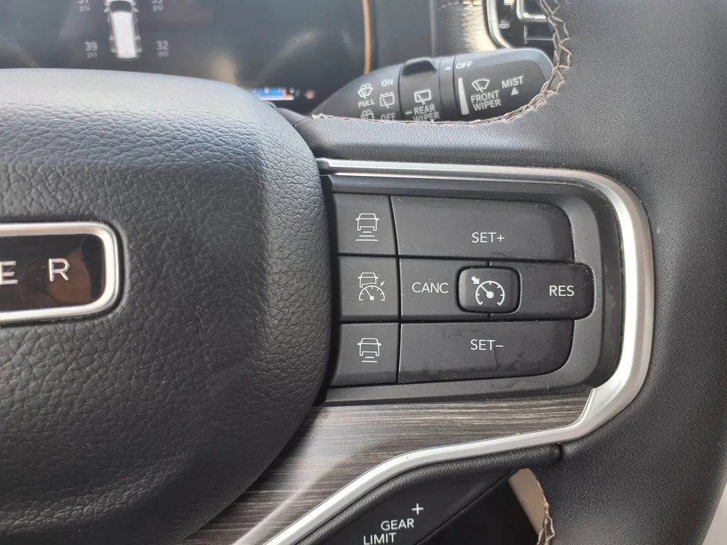 Used 2024 Black Jeep Series II image 32