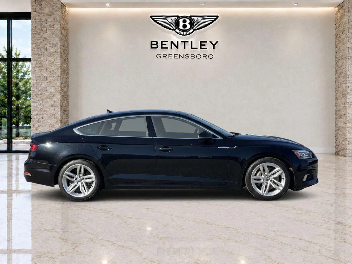 Used 2019 Mythos Black Metallic Audi Premium image 6