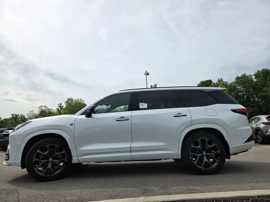 2026 Lexus TX 500h F-Sport Premium - Photo 23