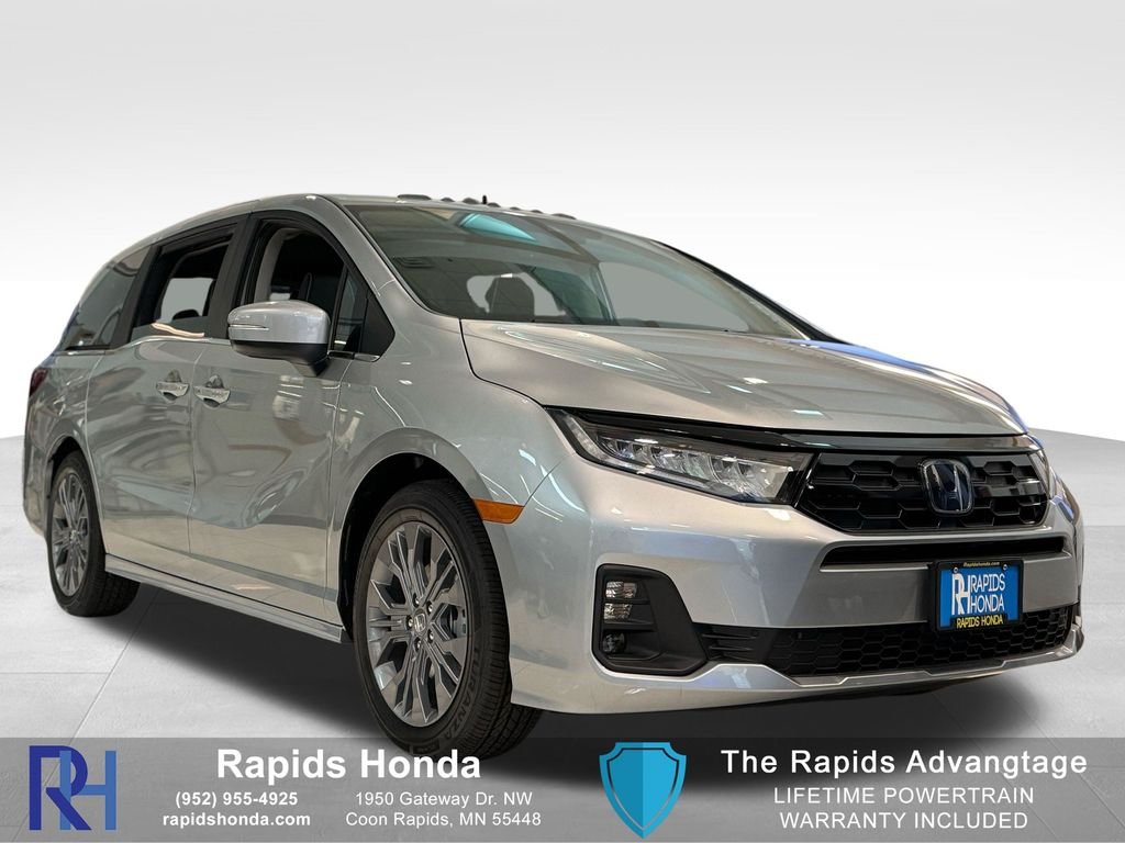 2026 Honda Odyssey Touring's photo