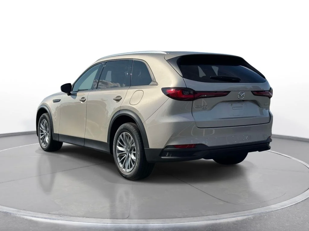 Certified Used 2024 Platinum Mazda 3.3 Turbo Preferred Plus image 6
