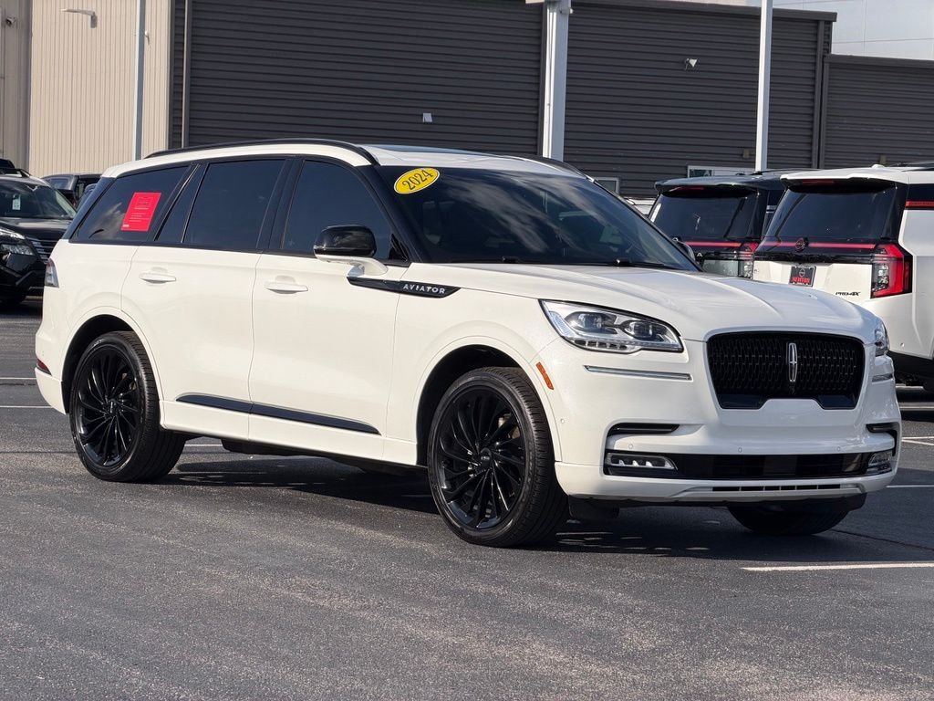 5LM5J7XC8RGL02841
