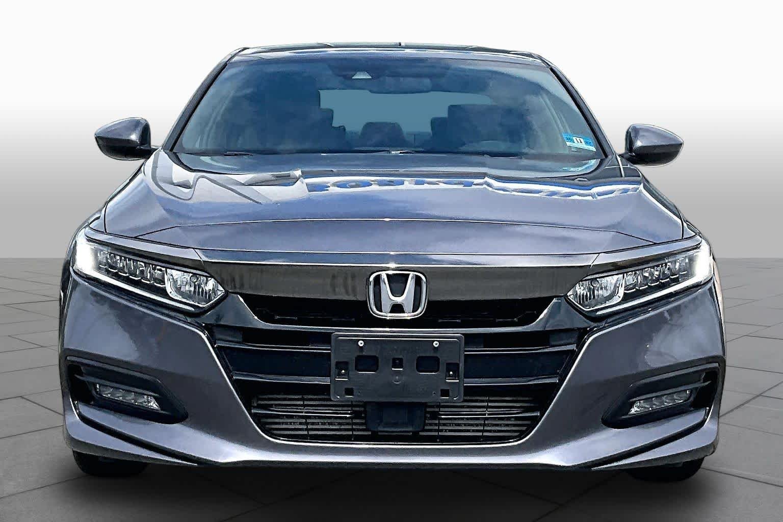 Used 2020 Modern Steel Metallic Honda Sport image 4