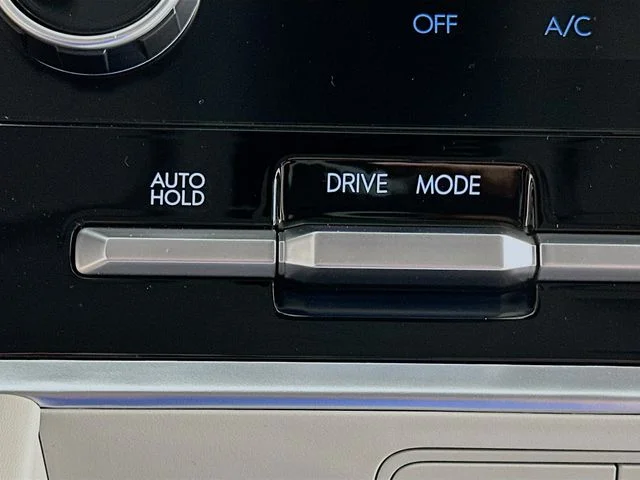 New 2026 Hyundai SANTA FE HYBRID SE