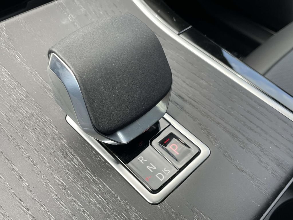 2026 Land Rover Range Rover Velar Dynamic SE - Photo 31