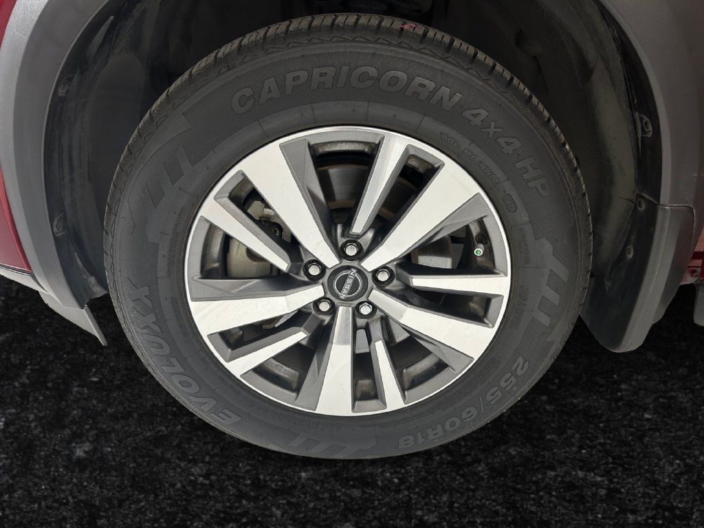 Used 2023 Red Nissan SL image 25