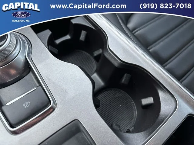 Used 2023 Gray Ford SEL image 31