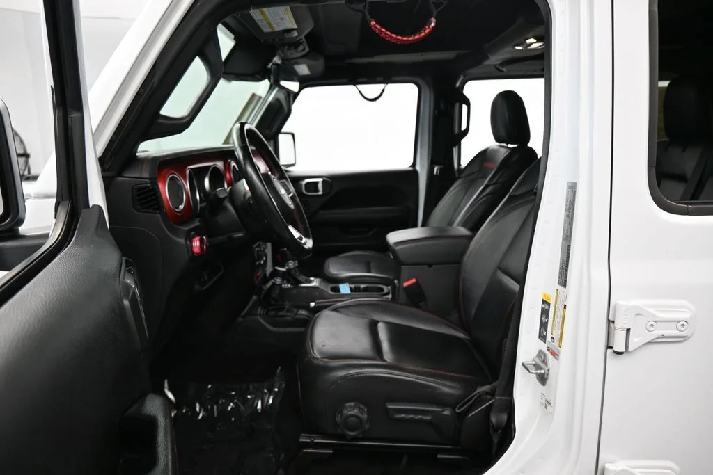 Used 2022 Bright White Clearcoat Jeep Unlimited Rubicon image 15