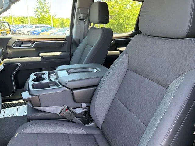 New 2026 Silver GMC Elevation image 18