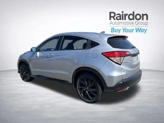 Used 2022 Lunar Silver Metallic Honda Sport image 5