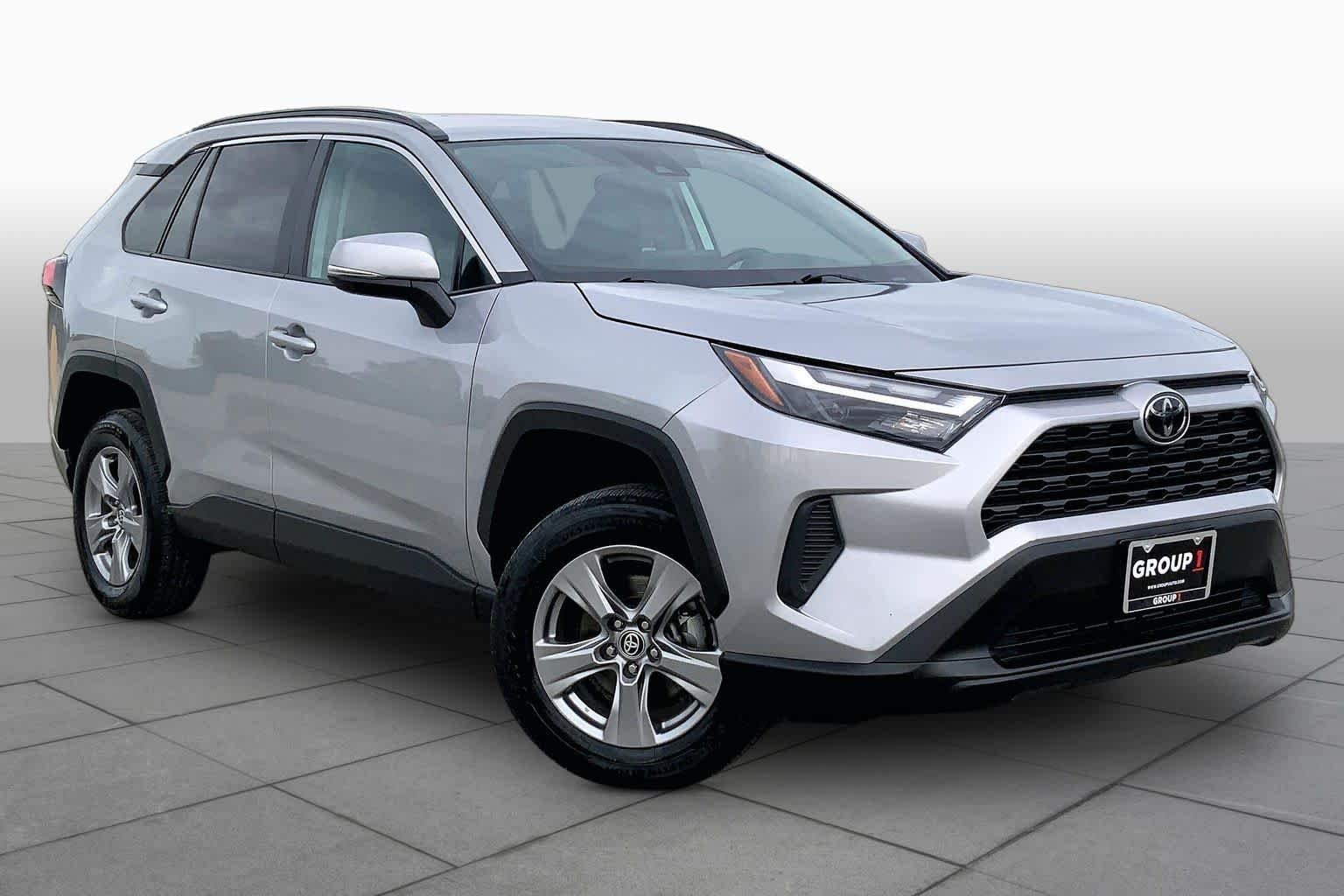 Used 2024 Silver Sky Metallic Toyota XLE image 3