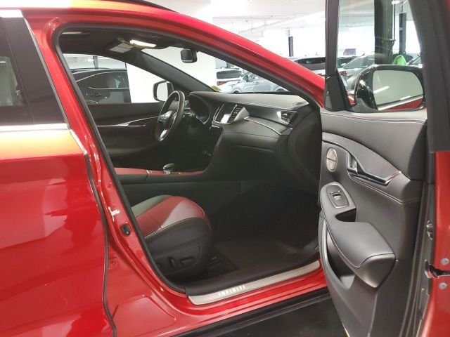 Used 2023 Red INFINITI SENSORY image 27