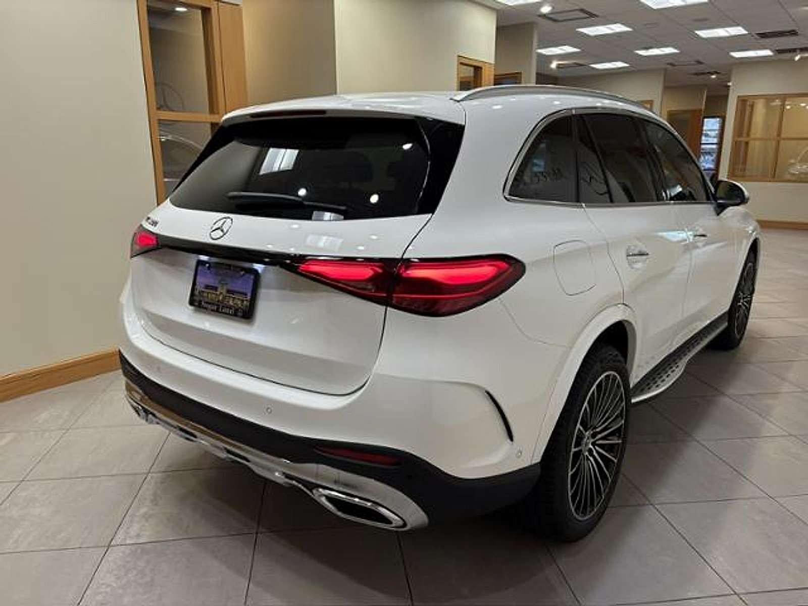 New 2026 Polar White Mercedes-Benz 300 image 5
